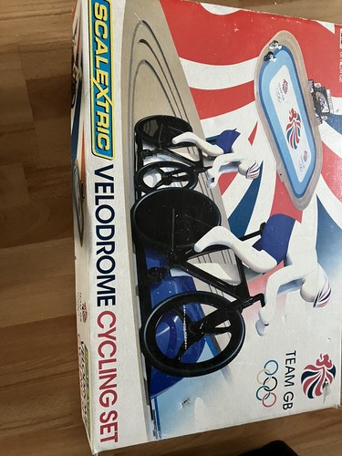 Scalextric velodrome cycling - scalextric,