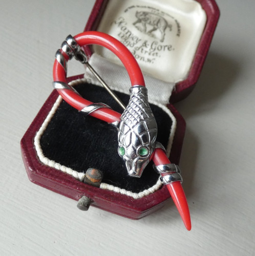 Charles horner red - red, snake