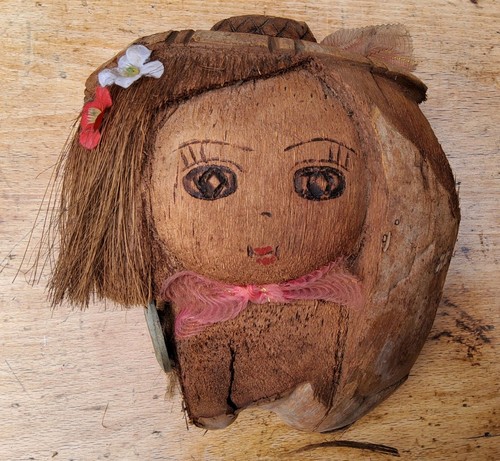Vintage hand carved - hand,