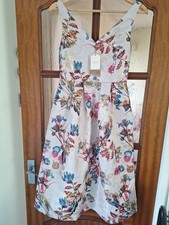 Stunning Oasis Dress Size 6
