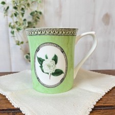 Queens RHS Applebee Collection