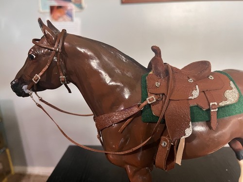 Traditional breyer size - ,
