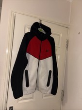 Nike Tech Fleece Large Men