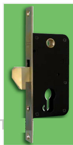 Flush lock for sliding doors