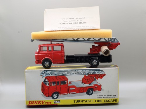 Dinky 956 berliet turntable - berliet,