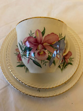 Vintage Art Deco Coronet Ware Trio, Iris Design