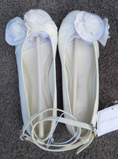 New with defects girls ivory