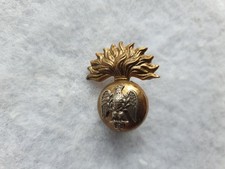 ROYAL IRISH FUSILIERS REGIMENT OFFICER'S COLLAR BADGE