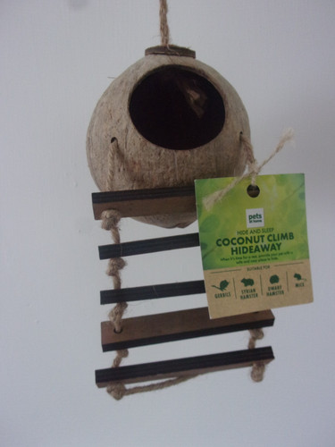 Coconut climb hideaway - coconut,