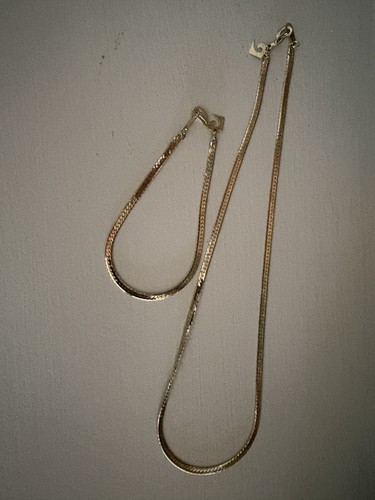 Pierre cardin gold tone - pierre,