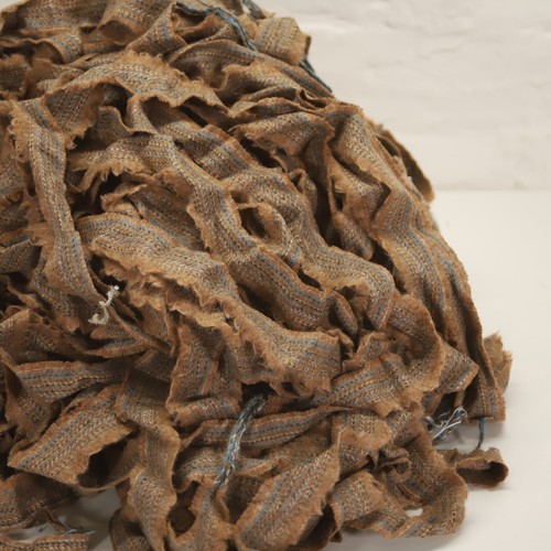 1000g wool selvedge yarn - selvedge, list