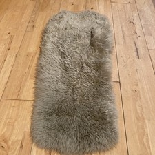 Gabe & Grace Sheepskin