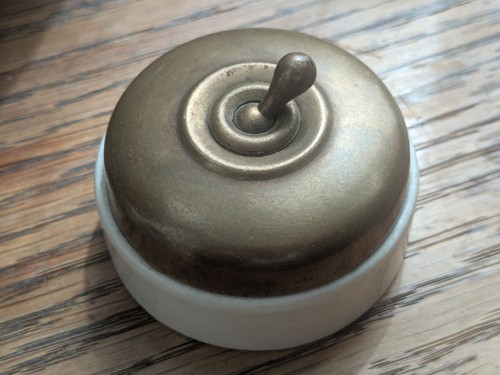 Antique brass ceramic - &, light