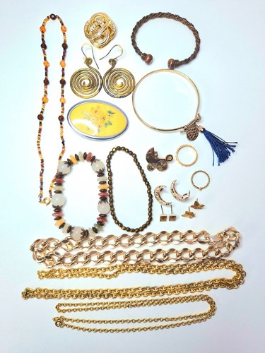 Vintage costume jewellery job - vintage,