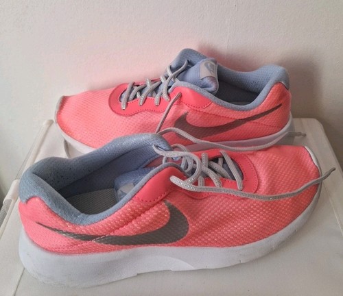 Nike tanjun womens trainers - tanjun,