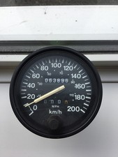 LAND ROVER 110 SPEEDOMETER 