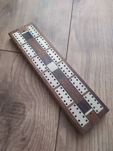 Vintage cribbage board no - -,