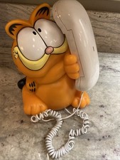 Vintage 1981 Garfield Wired