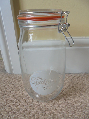 Empty snaffling pig storage - empty,