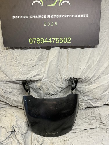 Piaggio 125 boot lid - x8,