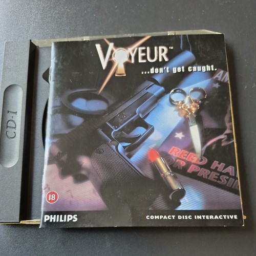 Voyeur don get caught - don't,