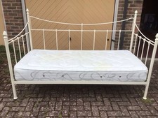 Laura Ashley Cream Wrought Iron Day Bed. Single.