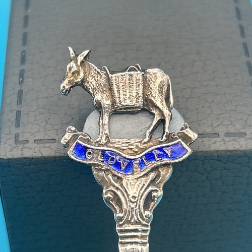 Vintage souvenir collectors - a,