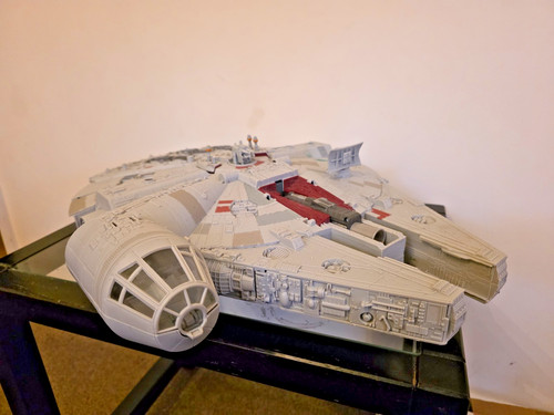 Star wars millennium falcon - star,