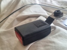 Saab 9-3 93 Convertible 03-07 Rear Seat Belt buckle Clasp Clip receiver holder