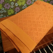Vintage Retro Orange Warm Cellular Bedspread Blanket Extra Layer