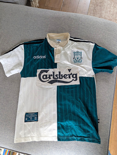 Liverpool 1995 away - 1995/96,