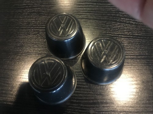 Centre caps in - vw,