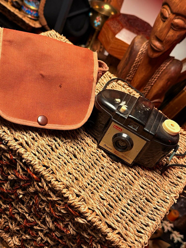 Rare vintage kodak - brownie, 127