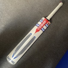 Gray-Nicolls Lazer Destroyer
