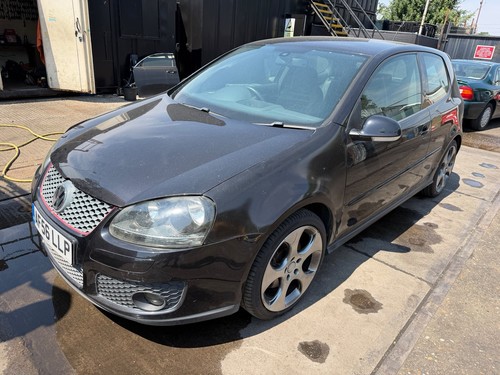 2006 volkswagen golf - volkswagen,