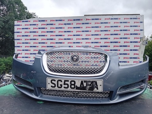 Jaguar saloon 4dr luxury v6 - 4dr,