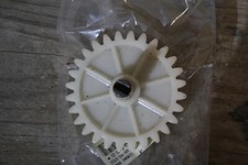 NOS HONDA 1982 MB5 OIL PUMP DRIVEN GEAR 15141-166-000