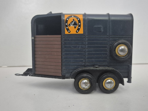 Plastic horse trailer toy with - plastic,