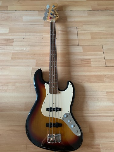 Legend bass guitar - legend,