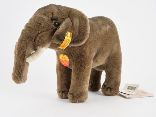 Steiff 085192 elephant plush - elephant,