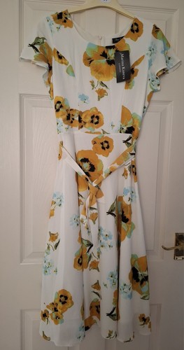 Bnwt roman originals floral - bnwt,