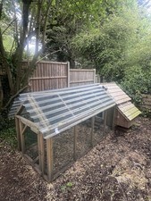 Flyte So Fancy Chicken Coop
