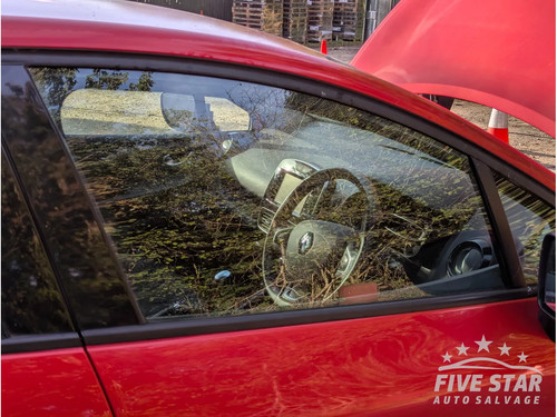 Renault clio front door - renault,