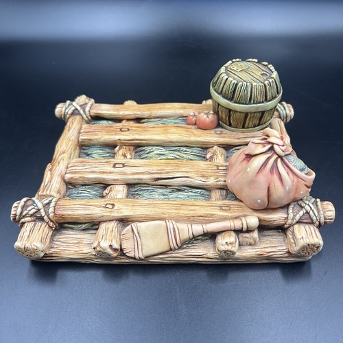 Genuine pendelfin raft display - pendelfin,