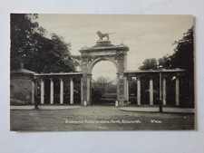 Entrance Gates to Lion Park Isleworth Hounslow London Postcard 1624