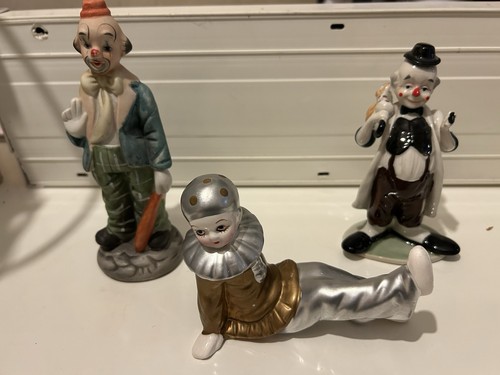 Vintage ceramic clown - x,