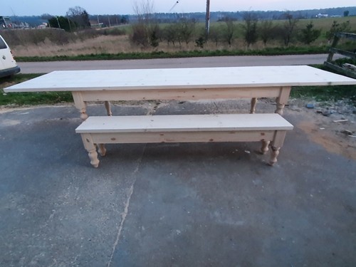 Solid pine extending table - extending,