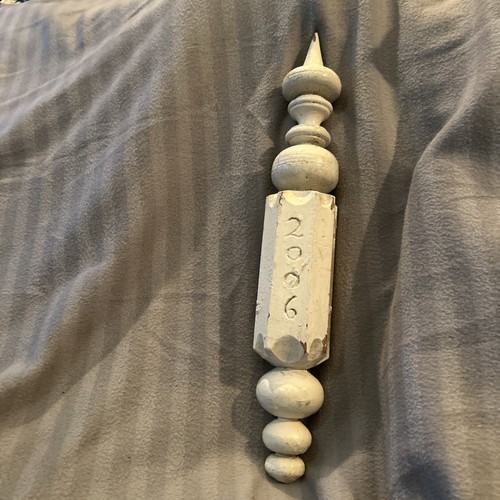Reclaimed roof finial - ,