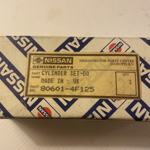 Nissan micra k11 front door - nissan,