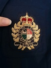 VINTAGE Royal Crest Hand